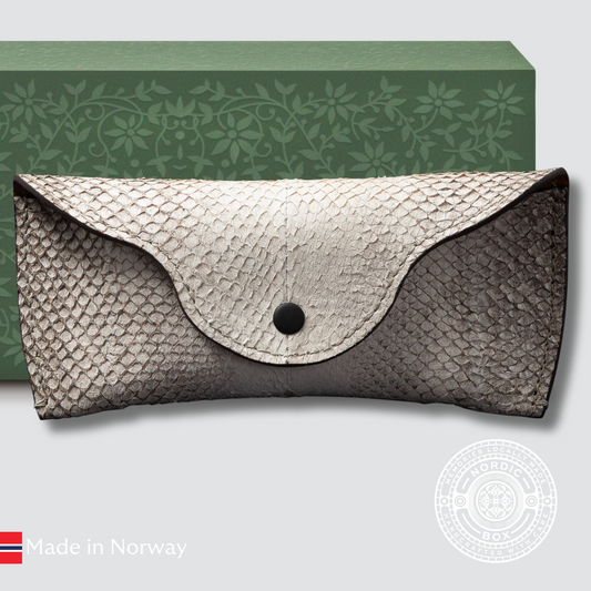 Himilayan Norwegian Salmon Leather Glasses Case